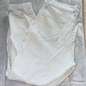 women’s striped pants